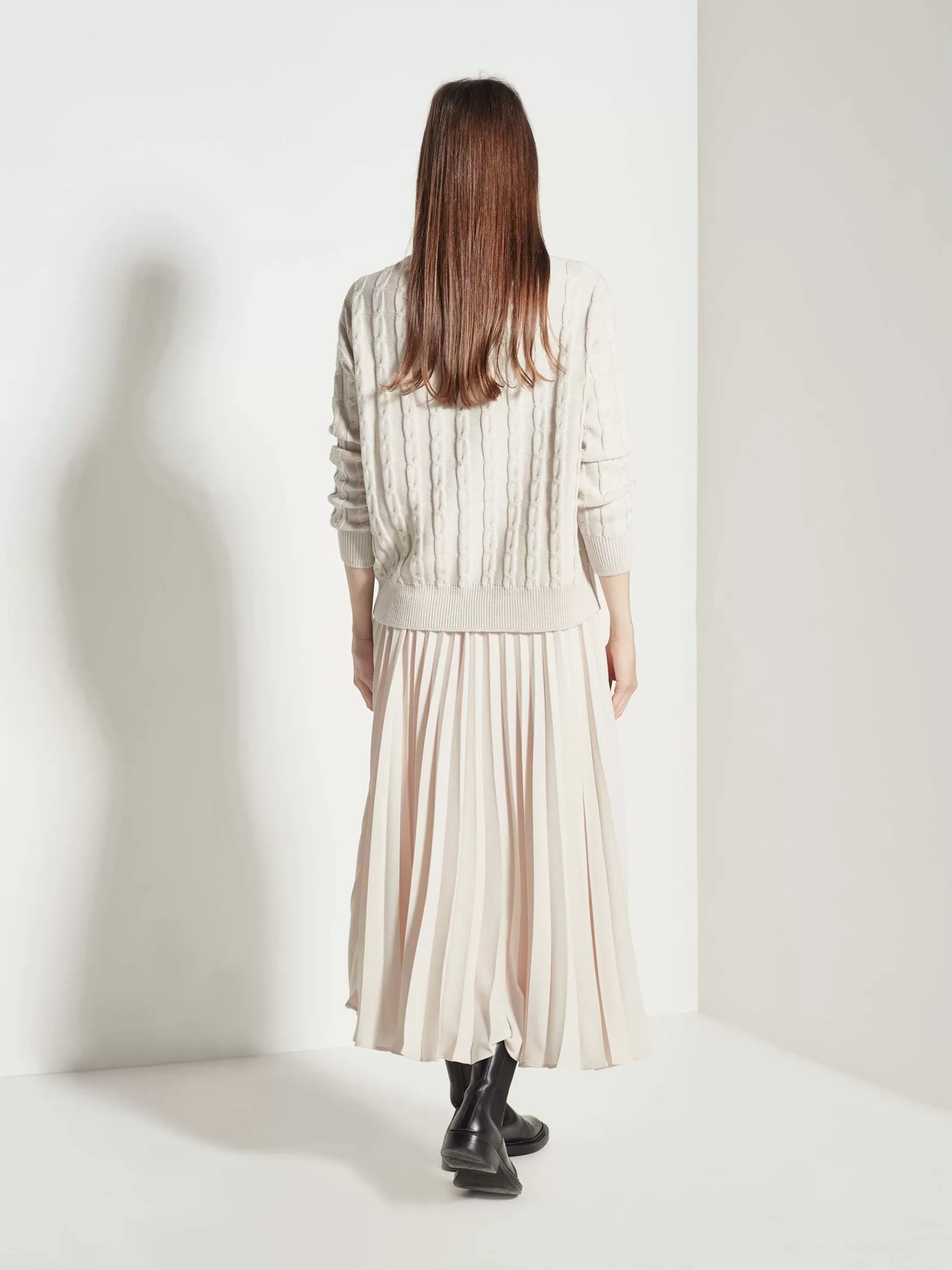 cable_crew_merino_knit_2.webp Women Juliette Hogan Cable Crew Merino Knit