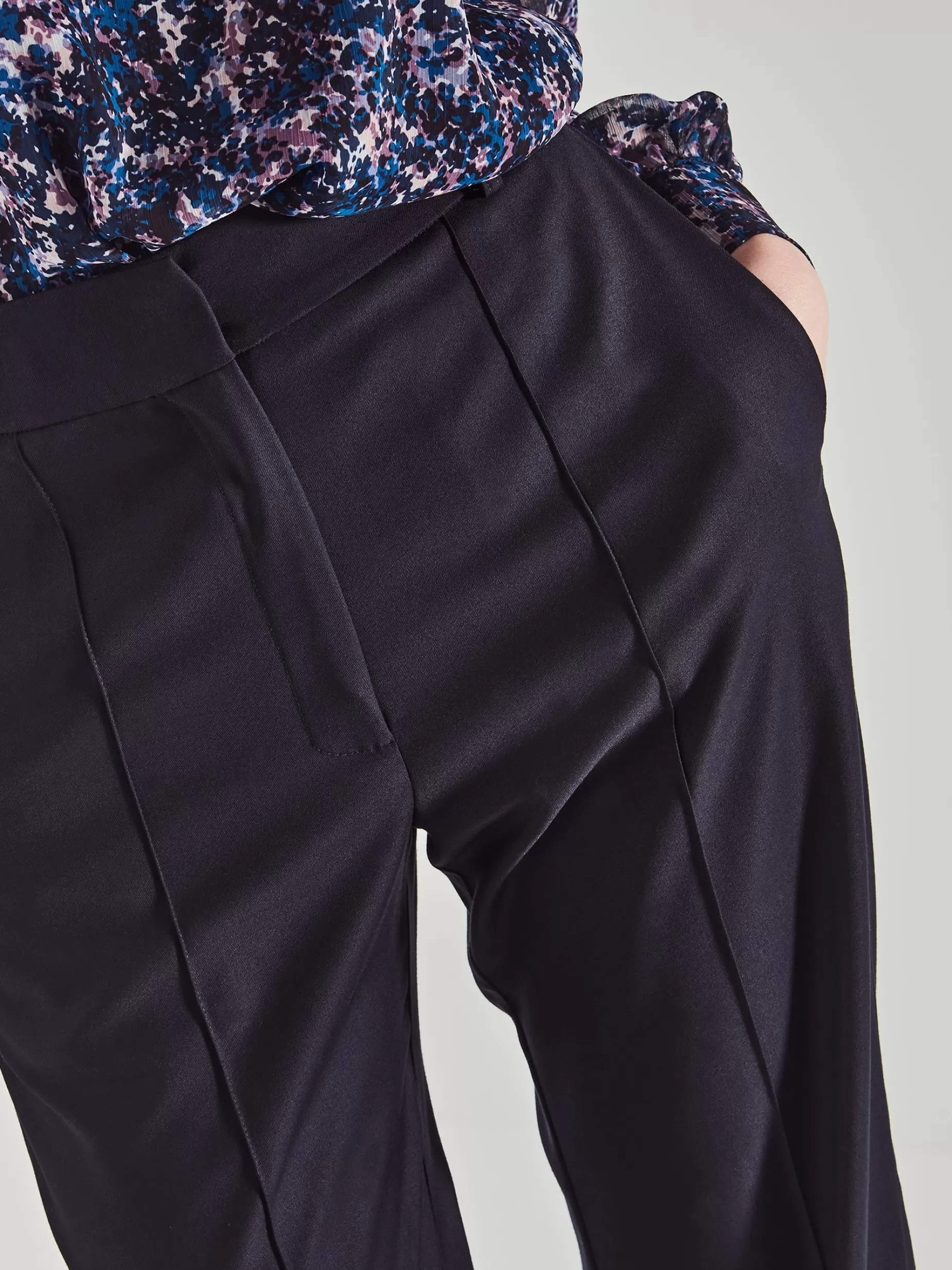 celine_trouser_soft_suiting_2.webp Women Juliette Hogan Celine Trouser Soft Suiting