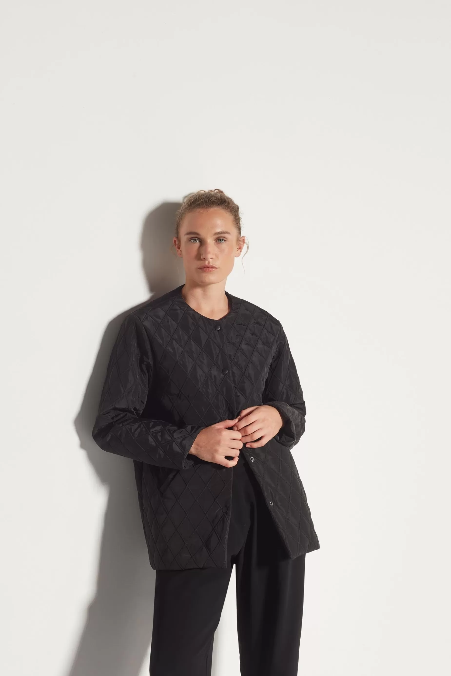 daily_jacket_quilted_diamond_4.webp Women Juliette Hogan Daily Jacket Quilted Diamond