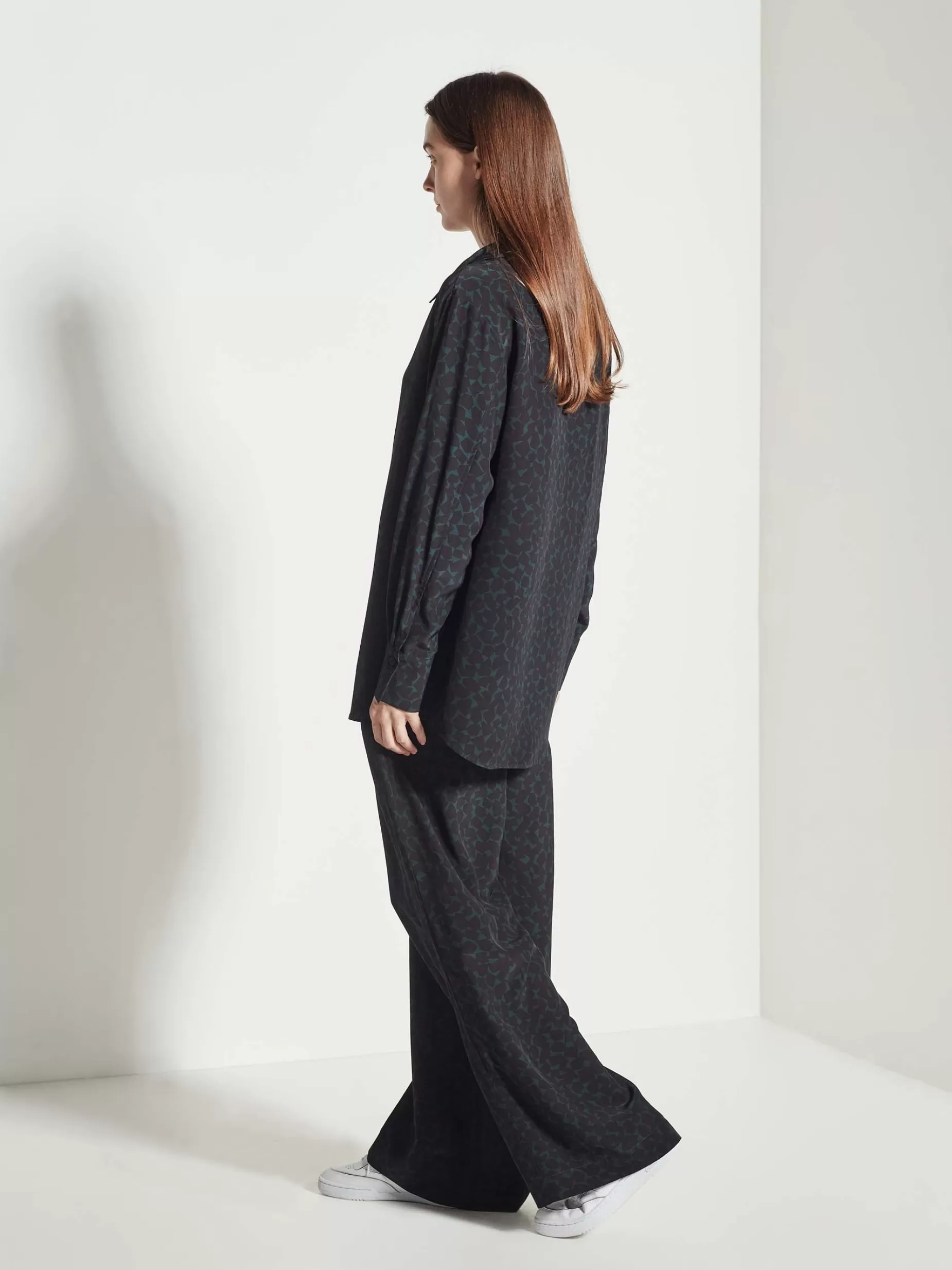 essa_shirt_gem_viscose_cdc_2.webp Women Juliette Hogan Essa Shirt Gem Viscose Cdc