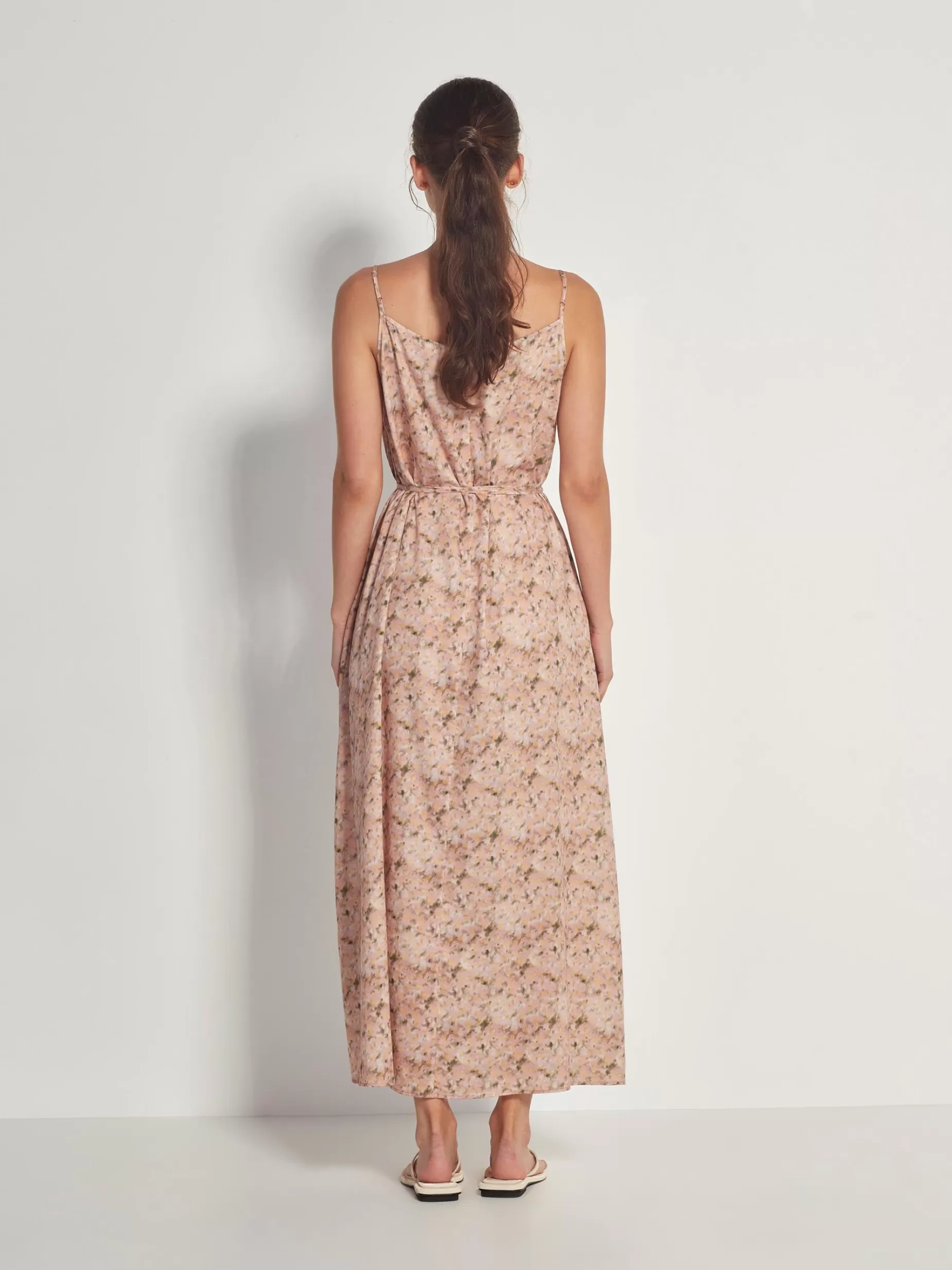 fall_slip_daisy_field_cotton_3.webp Women Juliette Hogan Fall Slip Daisy Field Cotton