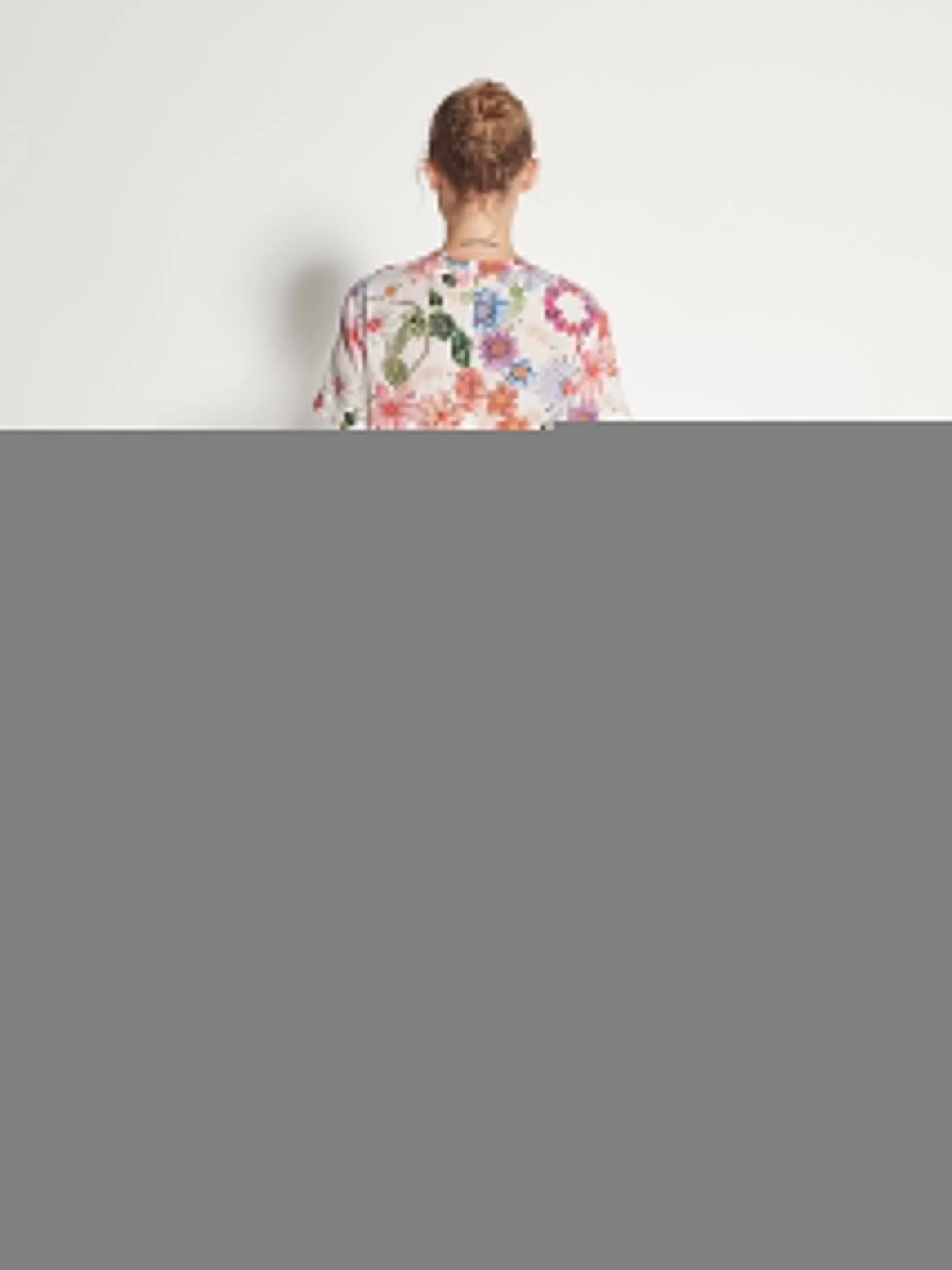 fancy_t_summer_solstice_silk_3.webp Women Juliette Hogan Fancy T Summer Solstice Silk