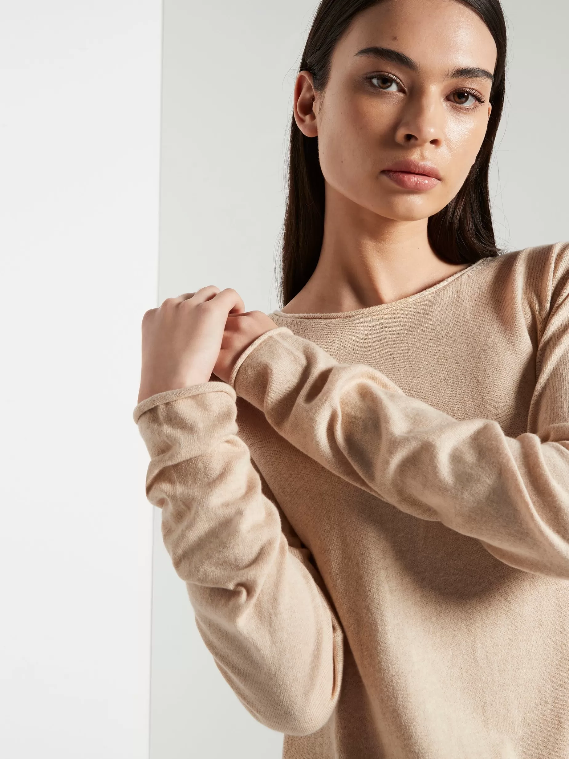 jhl_crew_ls_t_fine_cotton_cashmere_2-3.webp Women Juliette Hogan Jhl Crew L/S T Fine Cotton Cashmere