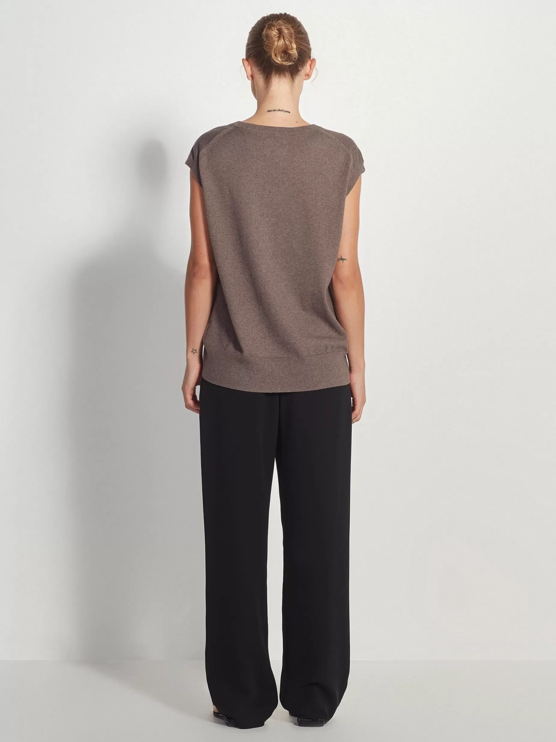 jhl_vest_cotton_cashmere_2-2.webp Women Juliette Hogan Jhl Vest Cotton Cashmere