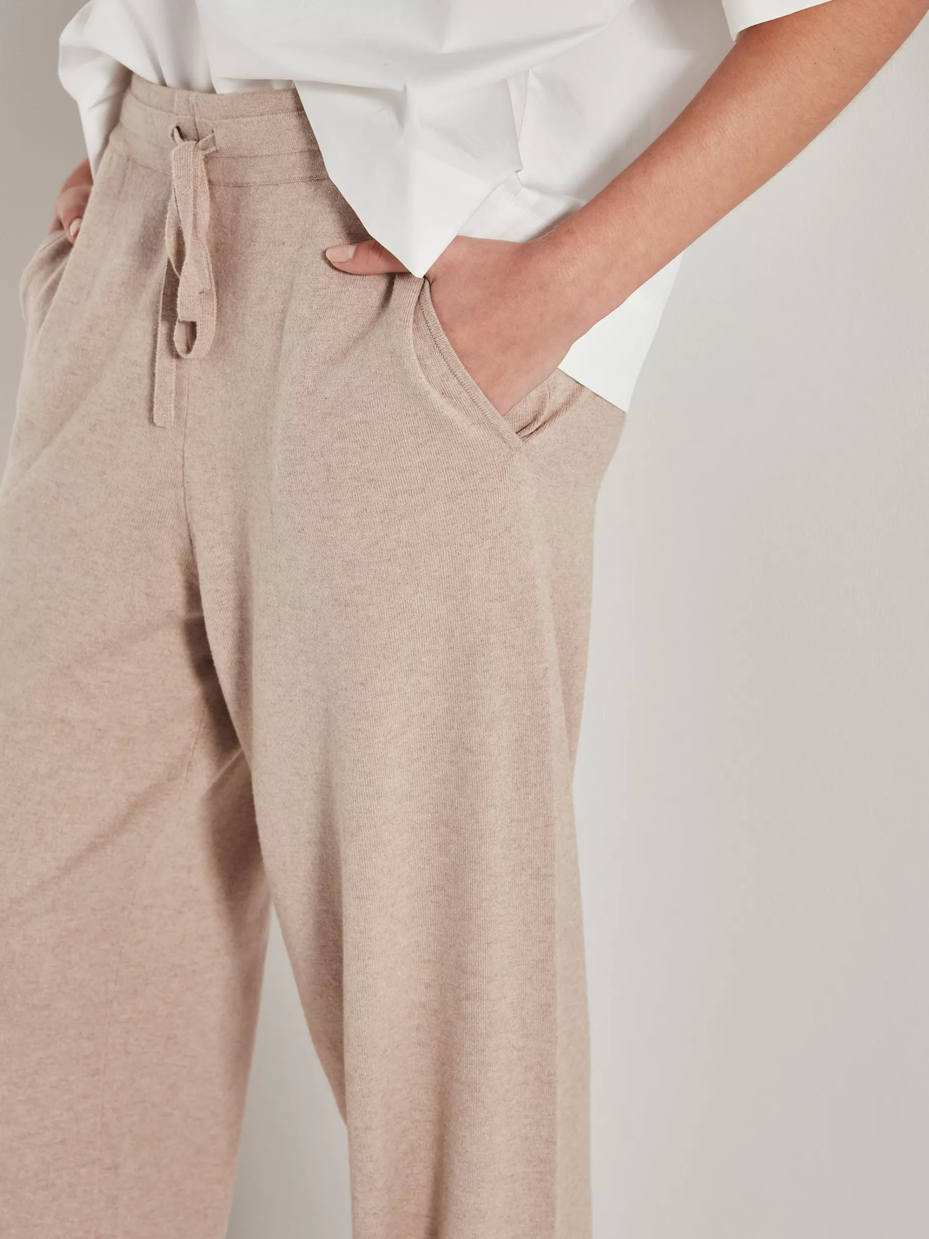 jhl_wide_trackpant_cotton_cashmere_2-1.webp Women Juliette Hogan Jhl Wide Trackpant Cotton Cashmere