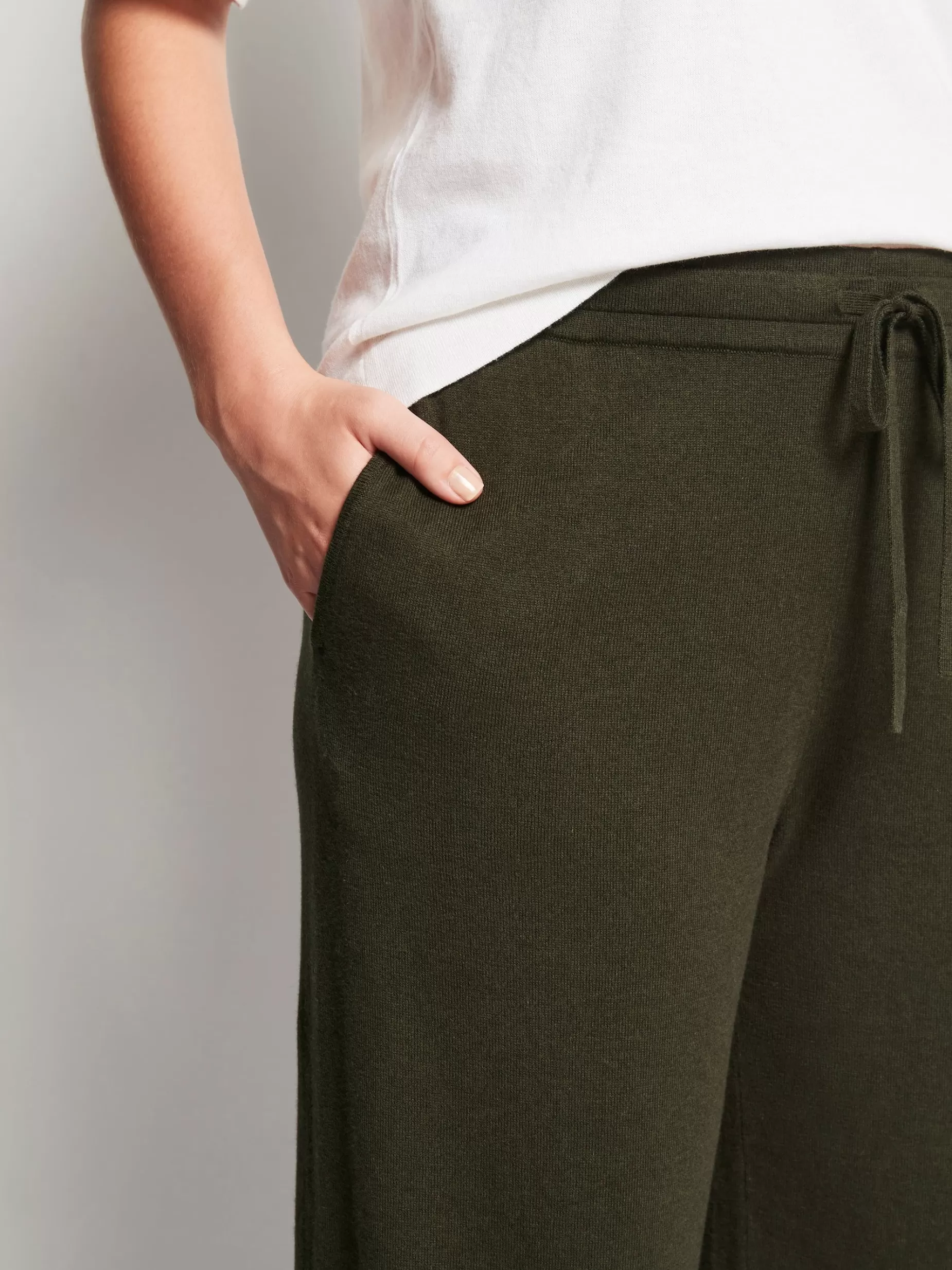 jhl_wide_trackpant_cotton_cashmere_3-5.webp Women Juliette Hogan Jhl Wide Trackpant Cotton Cashmere