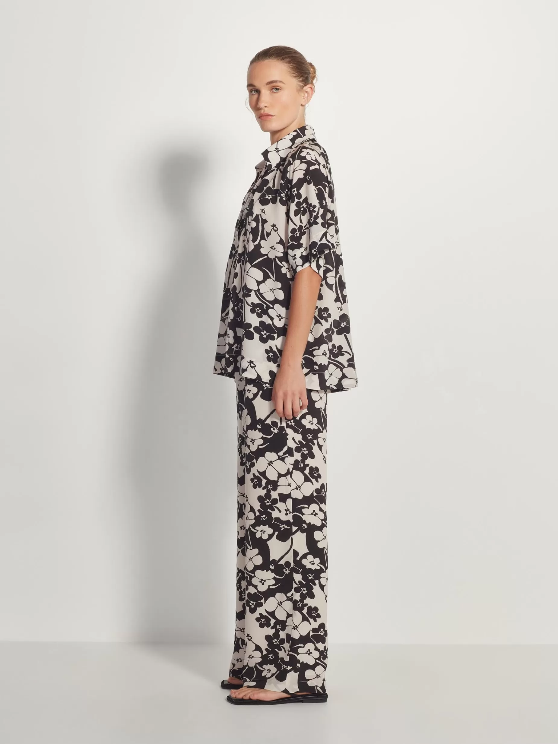 rue_shirt_sakura_silk_2.webp Women Juliette Hogan Rue Shirt Sakura Silk